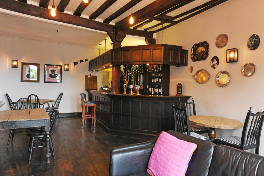The Crown Hotel Framlingham Buitenkant foto